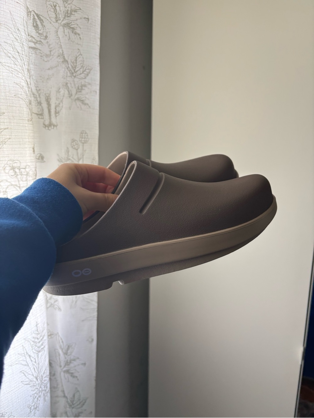 Oofos Clog